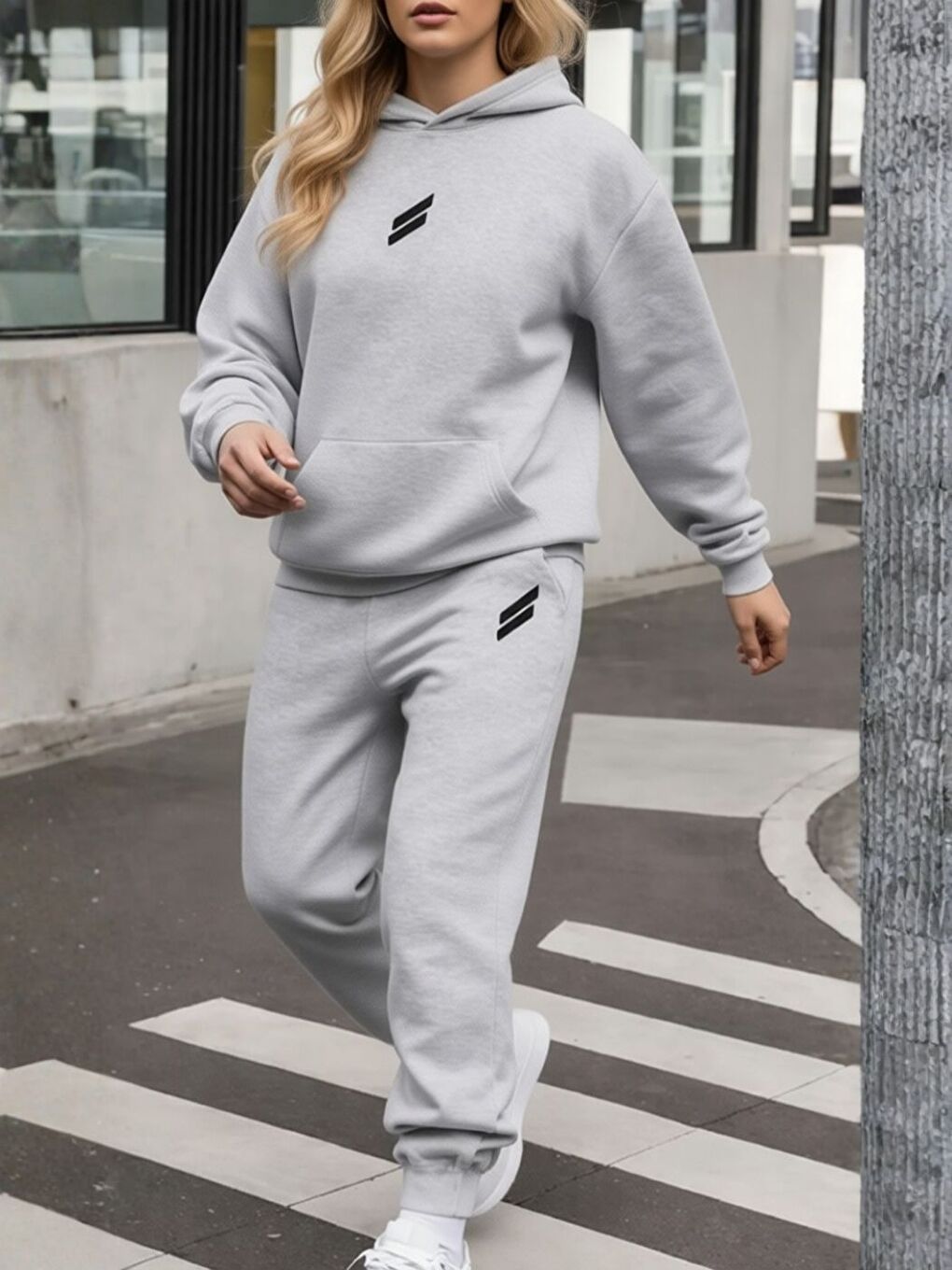 Kadın Tam Gri 2 Çizgi Baskı Alt Üst Uzun Kollu Eşofman Takımı