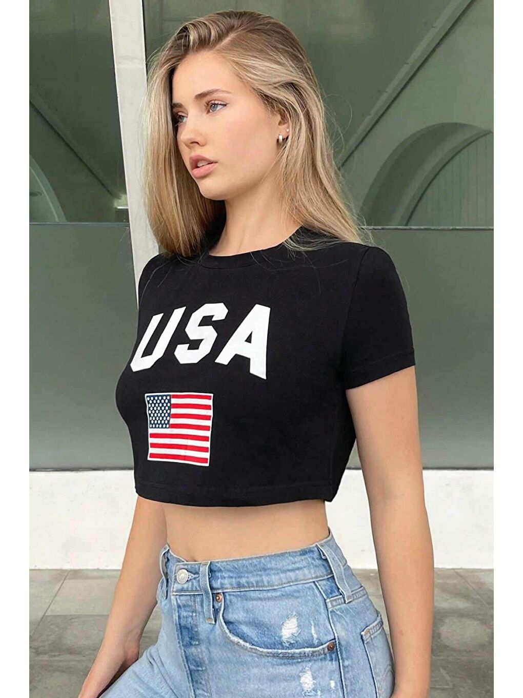 Kadın Siyah Bisiklet Yaka USA Baskılı Crop T Shirt