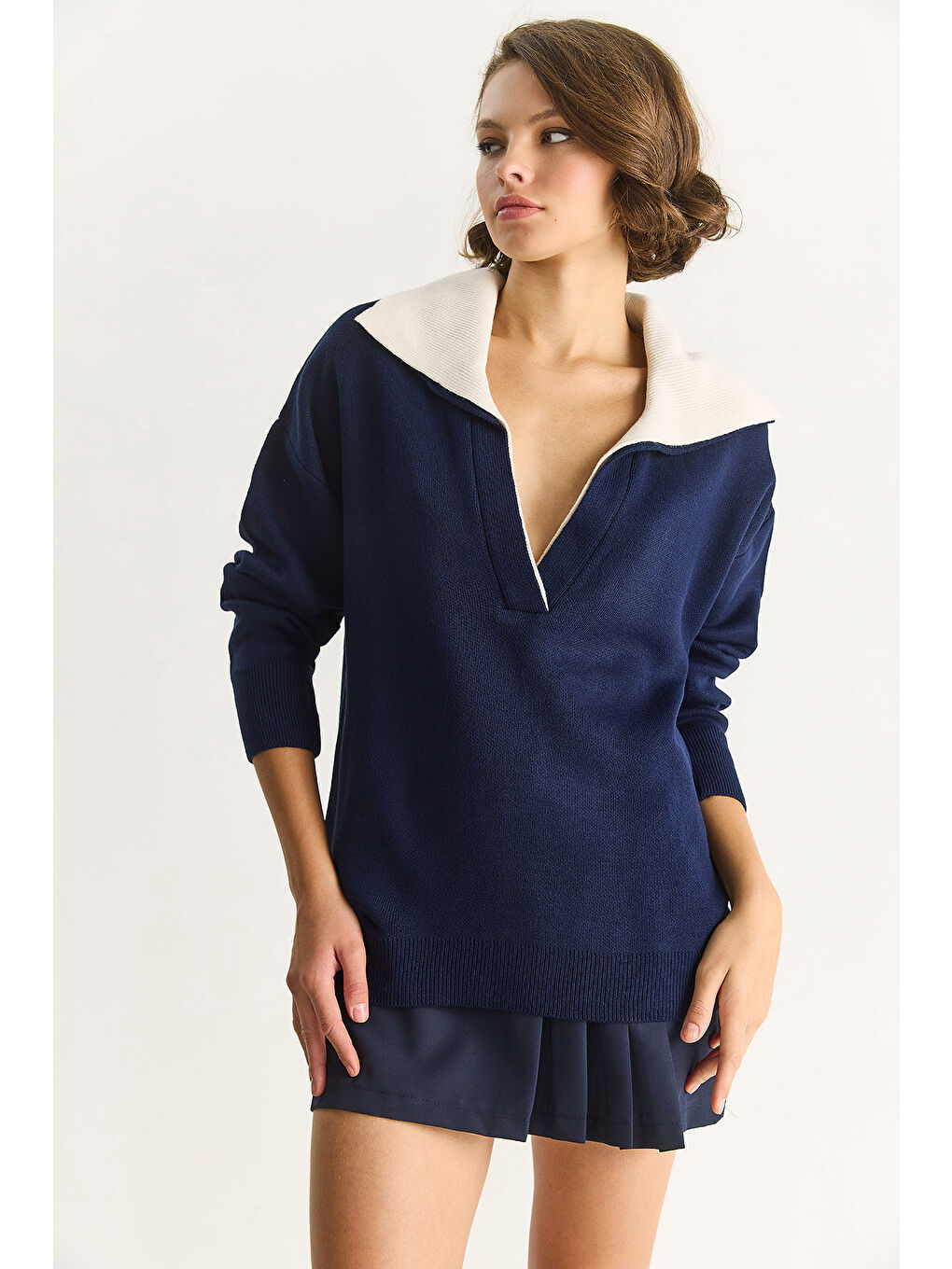 Lacivert Kadın Derin V Yaka Renk Bloklu Oversize Triko Kazak TK-1