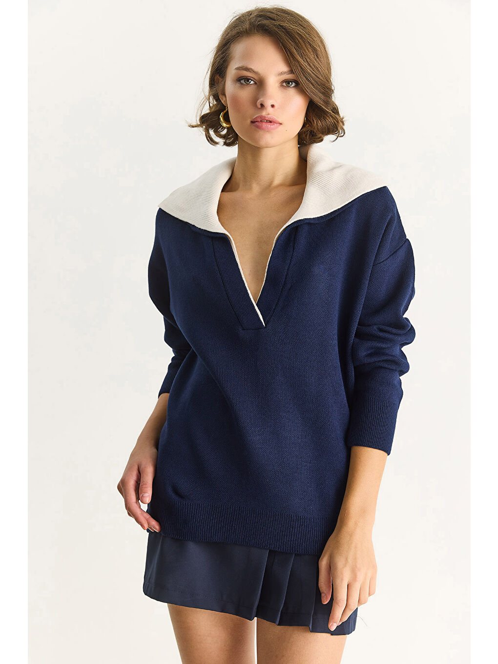 Lacivert Kadın Derin V Yaka Renk Bloklu Oversize Triko Kazak TK-2