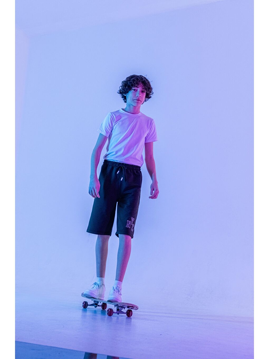 Siyah Duble Paçalı Nyc Nakışlı Erkek Çocuk Şort-1