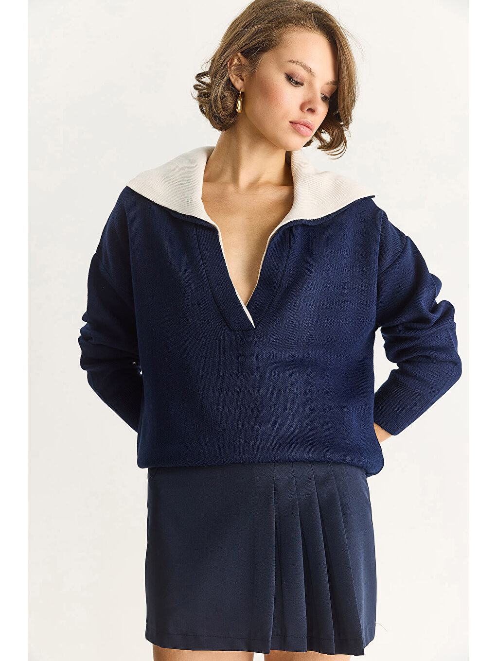 Lacivert Kadın Derin V Yaka Renk Bloklu Oversize Triko Kazak TK-3