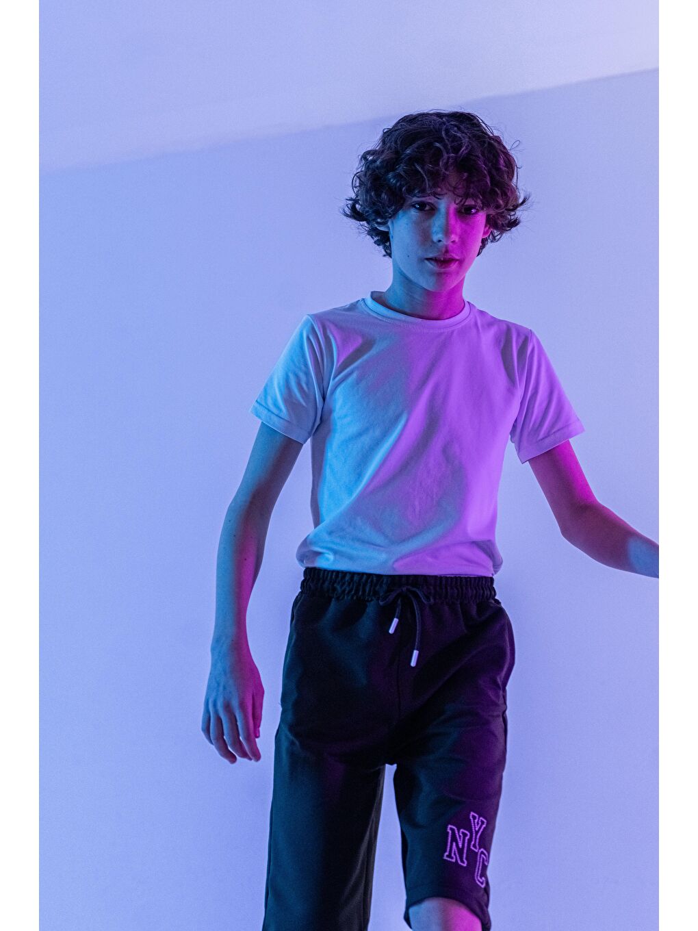 Siyah Duble Paçalı Nyc Nakışlı Erkek Çocuk Şort-3