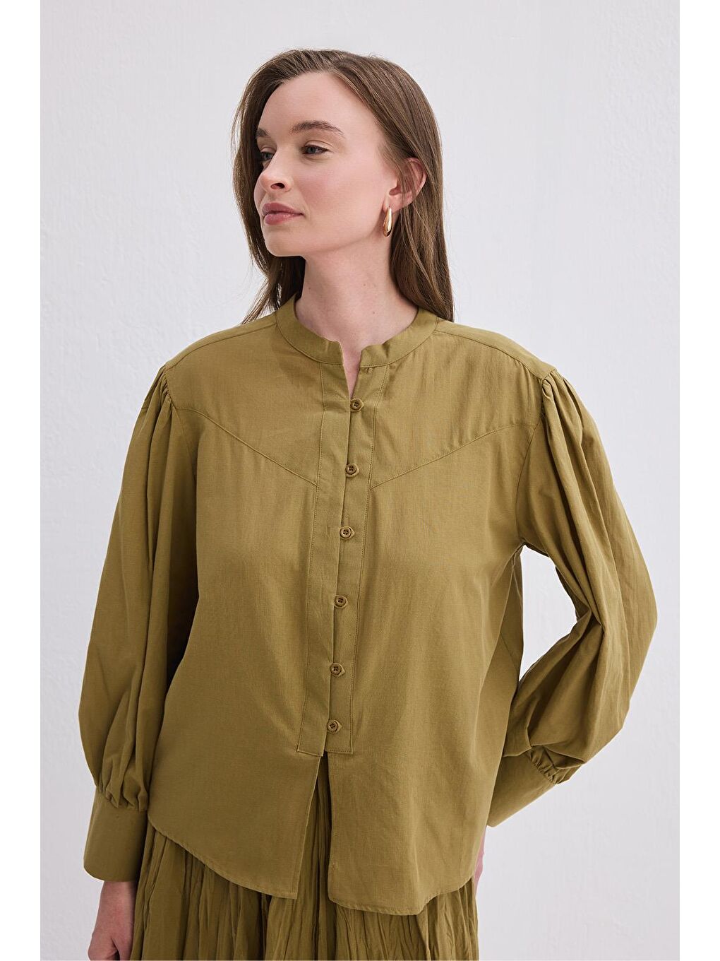 Reni Vual Gömlek Zeytin Yeşili