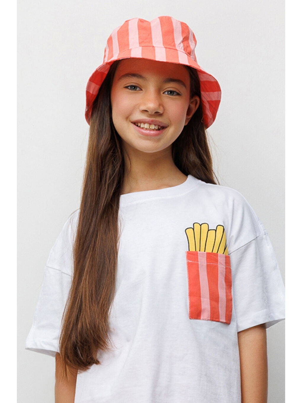 Kırmızı Çizgi Desenli Çocuk Bucket Şapka-2