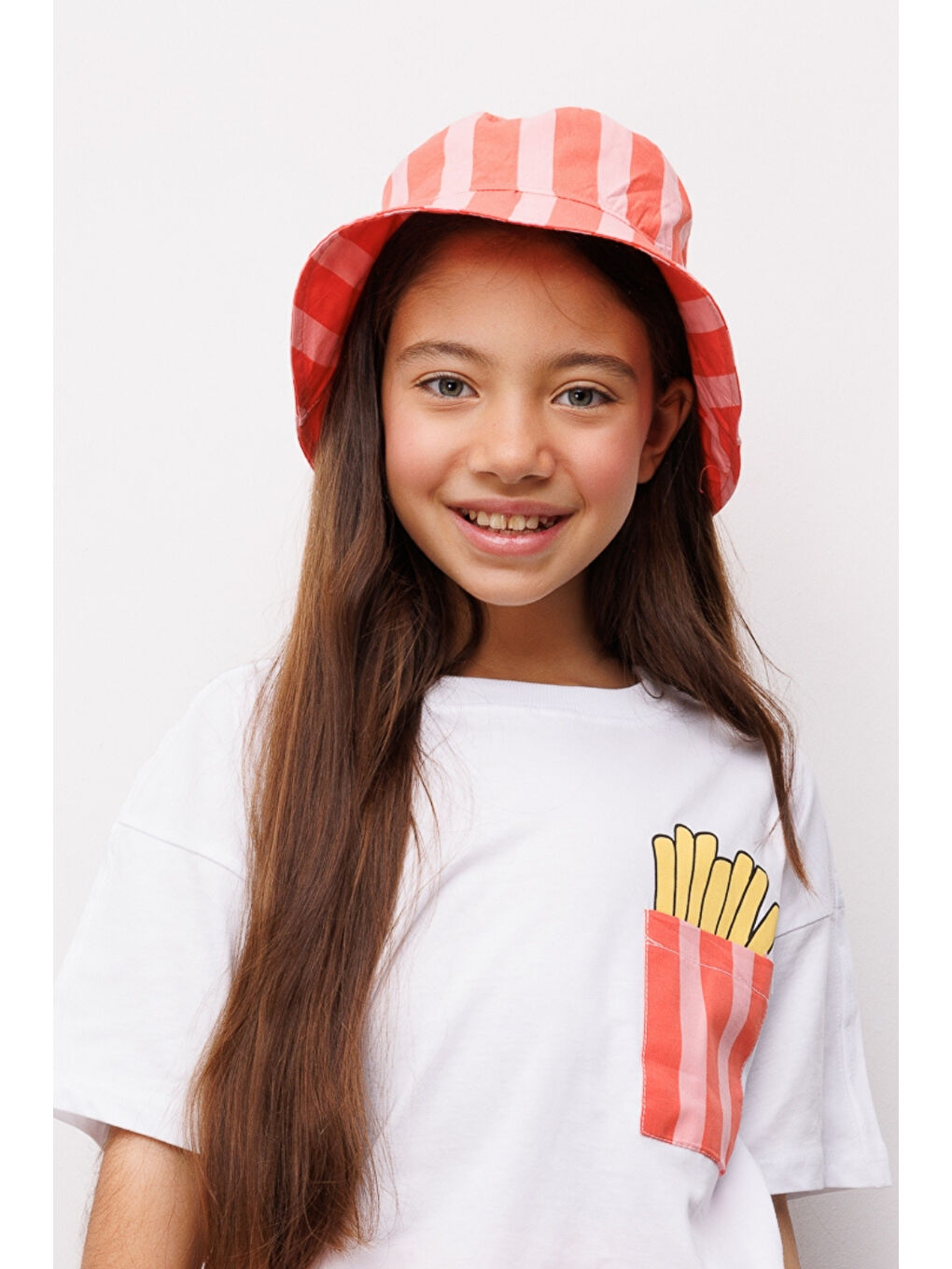 Kırmızı Çizgi Desenli Çocuk Bucket Şapka-3