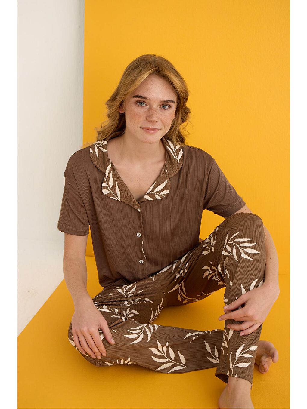 Kahverengi Pegasus Düğmeli Pijama Takımı 7012-1