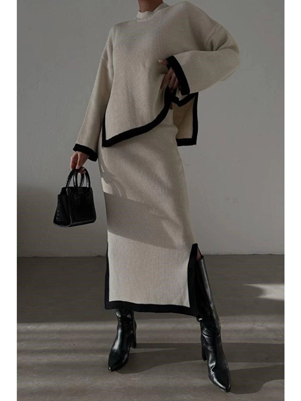 Kadın Bej Yanı Çizgili Etekli Takım 0999-23222-1