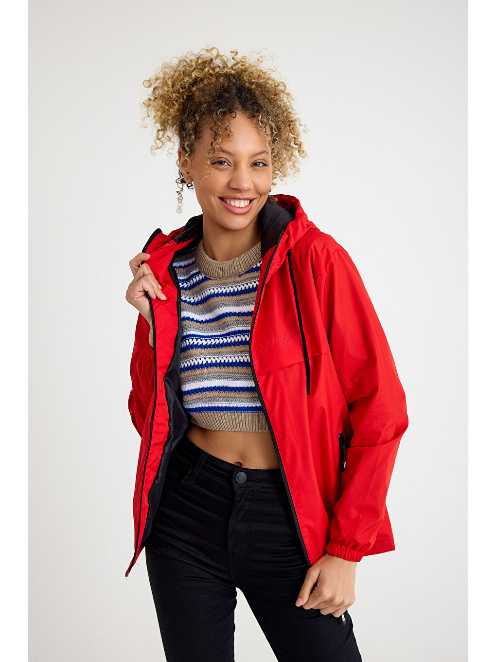 Kırmızı Kadın Içi Astarlı Suya Dayanıklı Kapüşonlu Yağmurluk-5