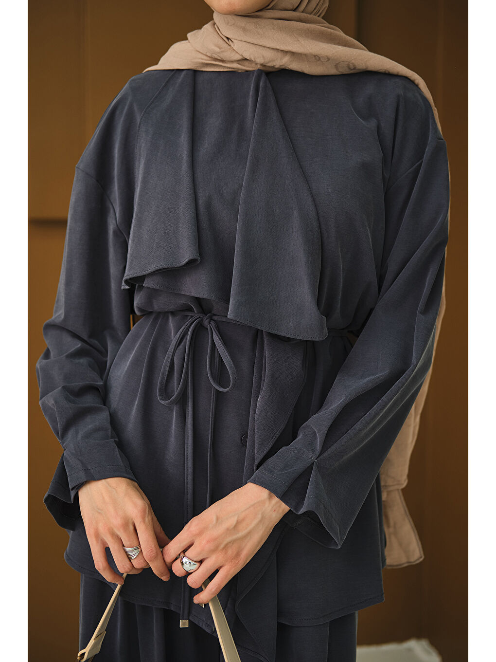 Gri Kadın Omuzdan Volanlı Takım Füme-4