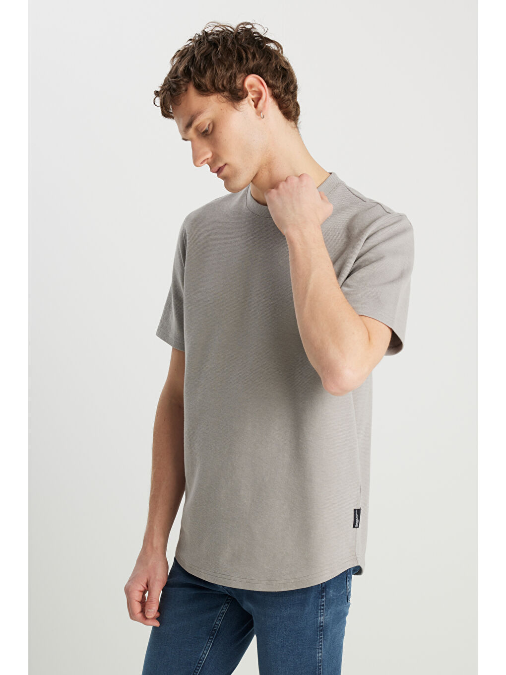 Relaxed Fit Geniş Kesim Bisiklet Yaka Gri Dokulu Basic Tişört-1