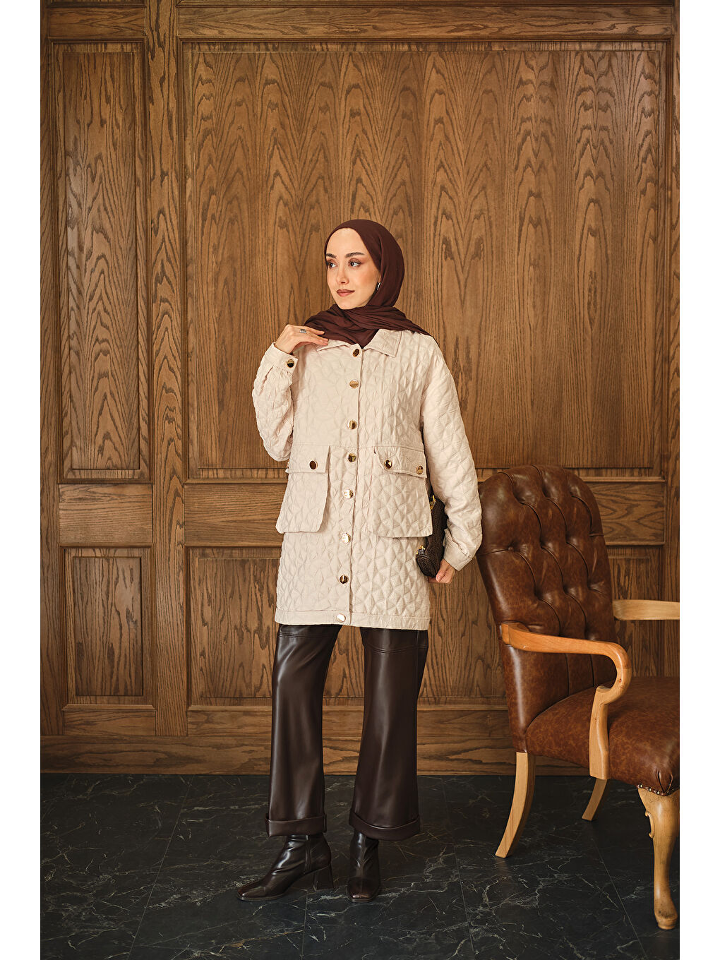 Bej Kadın Kapitone Desen Gold Düğme Detay Ceket Taş-2