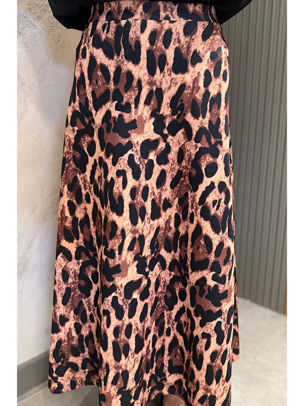 Kahverengi Leopar Desen Scuba Kiloş Tesettür Etek-4