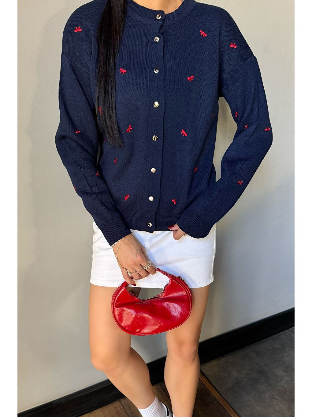 Lacivert Kadın Fiyonk Nakışlı Triko Hırka-2