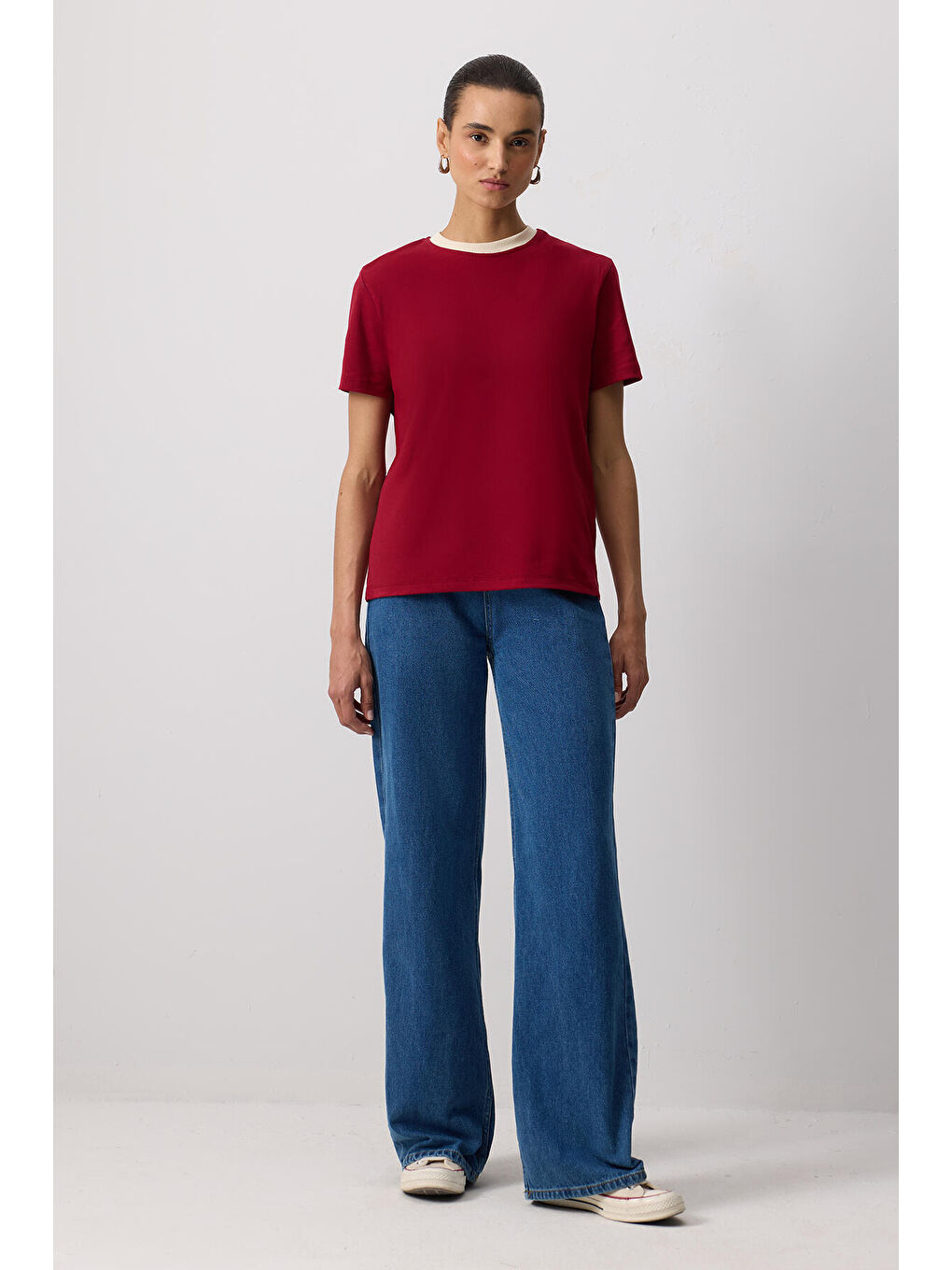 Bordo %100 Pamuklu Ribana Yaka Kısa Kollu T-Shırt