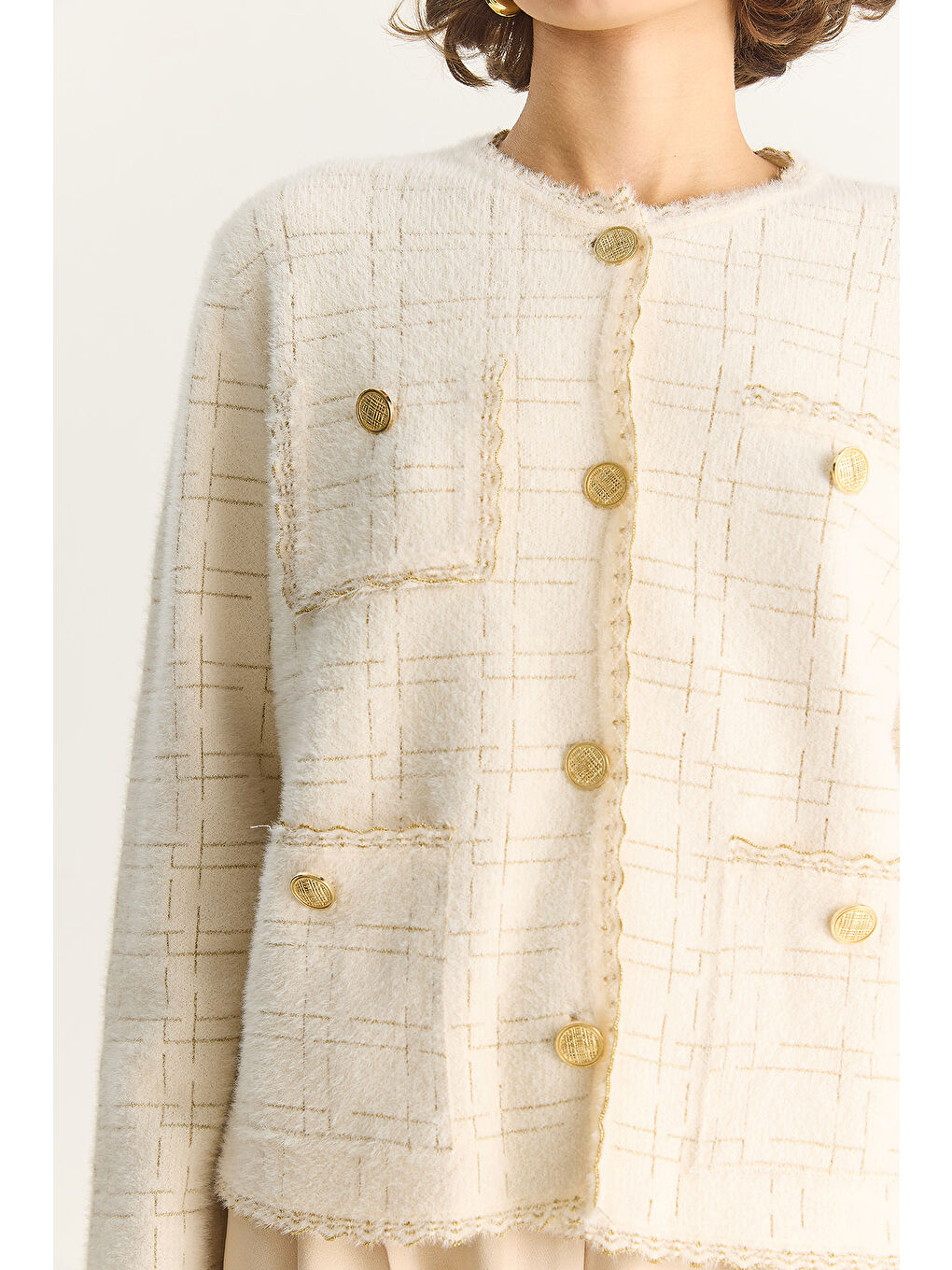 Ekru Kadın Gold Simli Vintage Düğmeli Yumuşak Dokulu Hırka TH-4