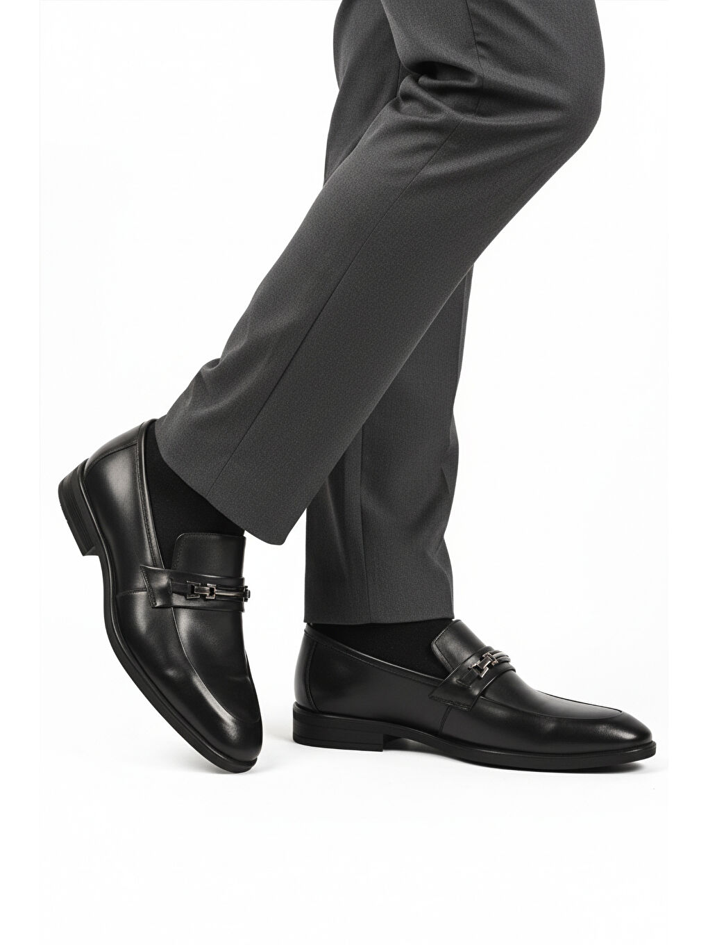 Siyah Hakiki Deri Kaymaz Taban Erkek Klasik Ayakkabı 854-T M-2