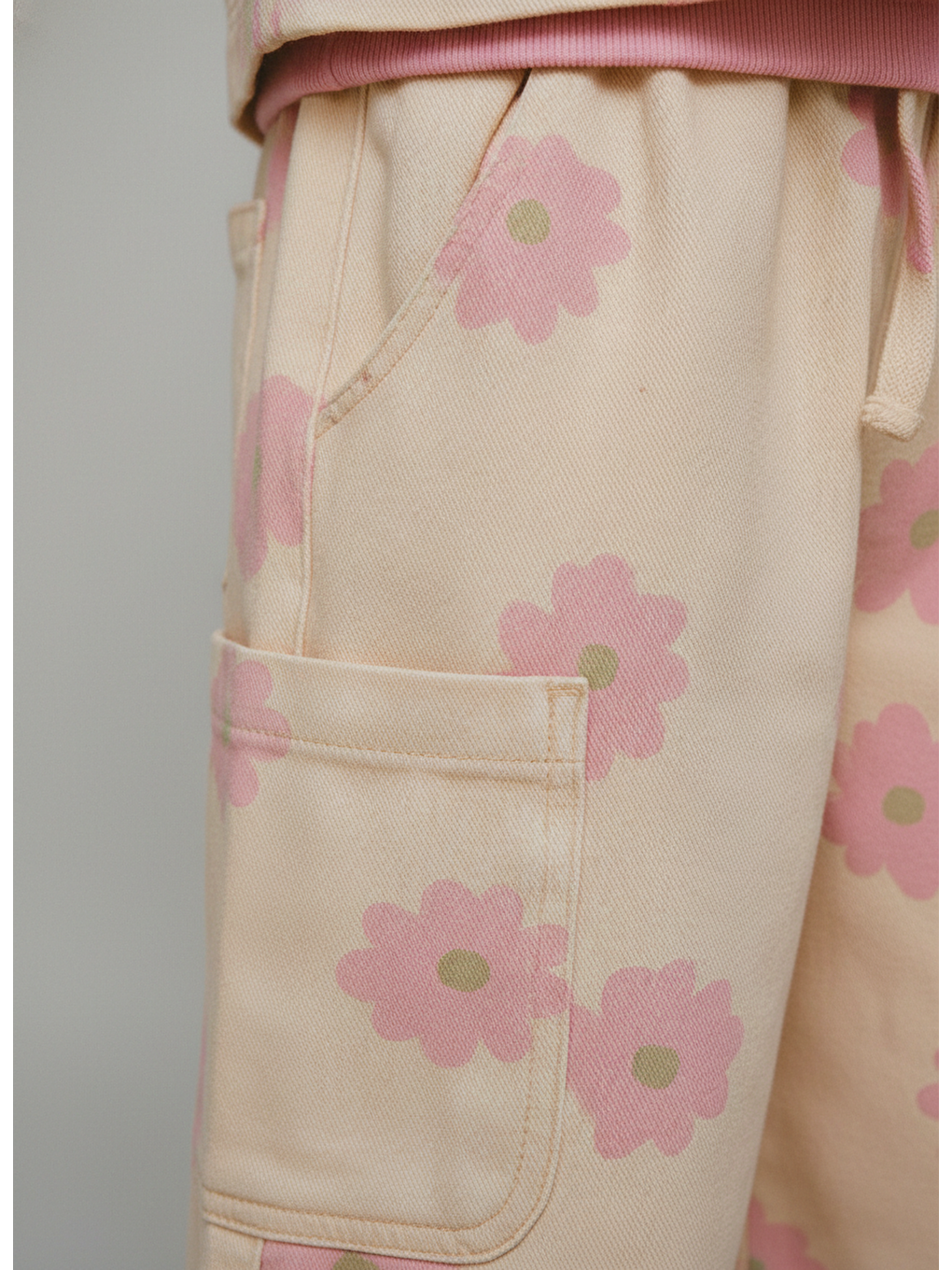 Beyaz Kız Çocuk Pamuklu Çiçek Desenli Ceketli T-Shirt Ve Pantolonlu 3 Parça Takım-5