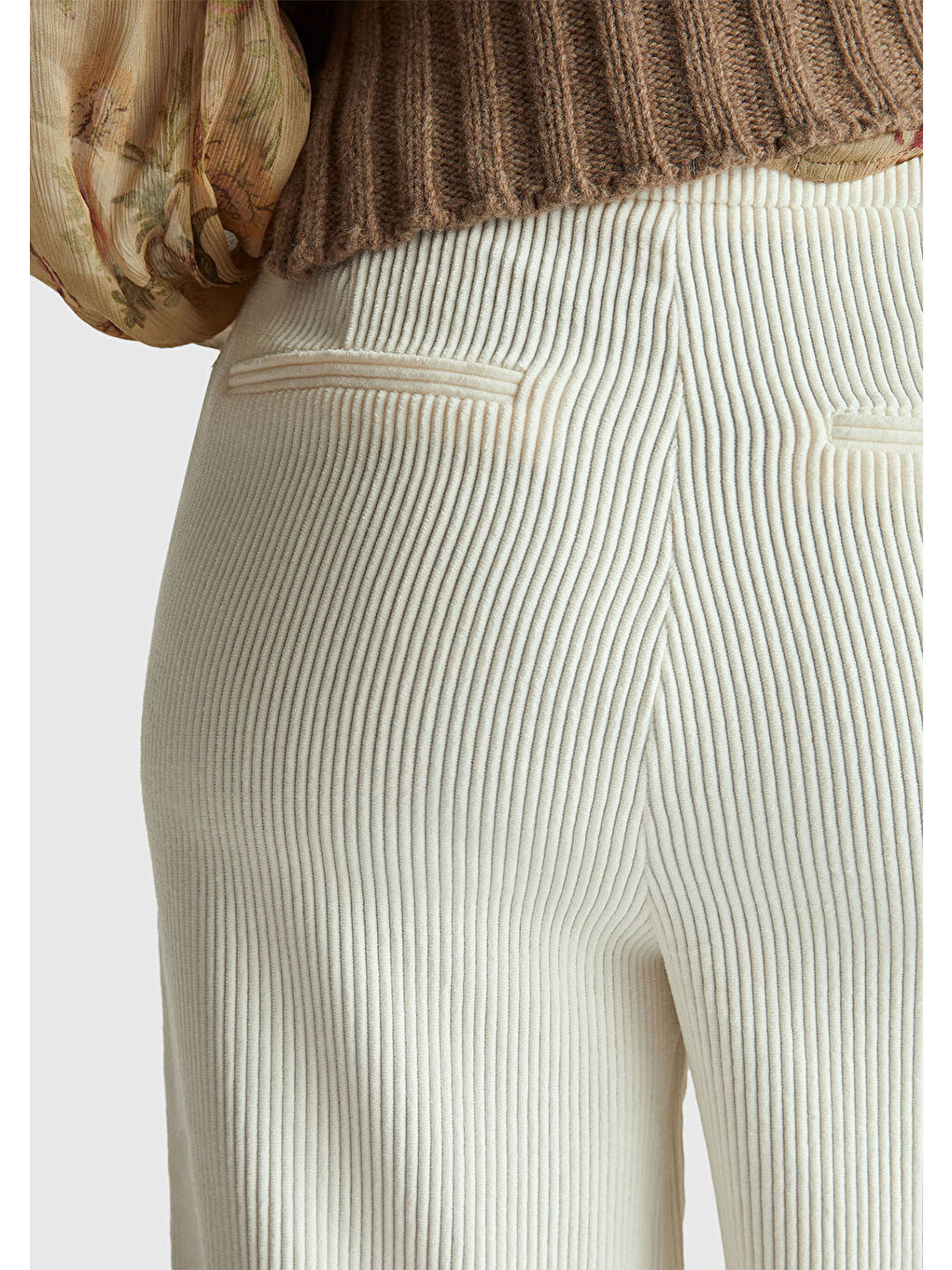 Ekru Kadın Krem Normal Bel İspanyol Paça Pantolon-5