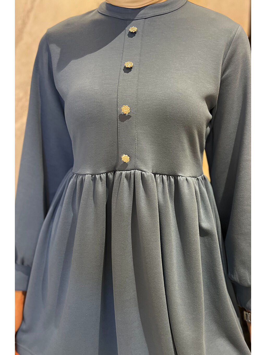 İndigo Kadın Taşlı Düğmeli Fırfırlı Tunik Pantolon Tesettür İkili Takım-4