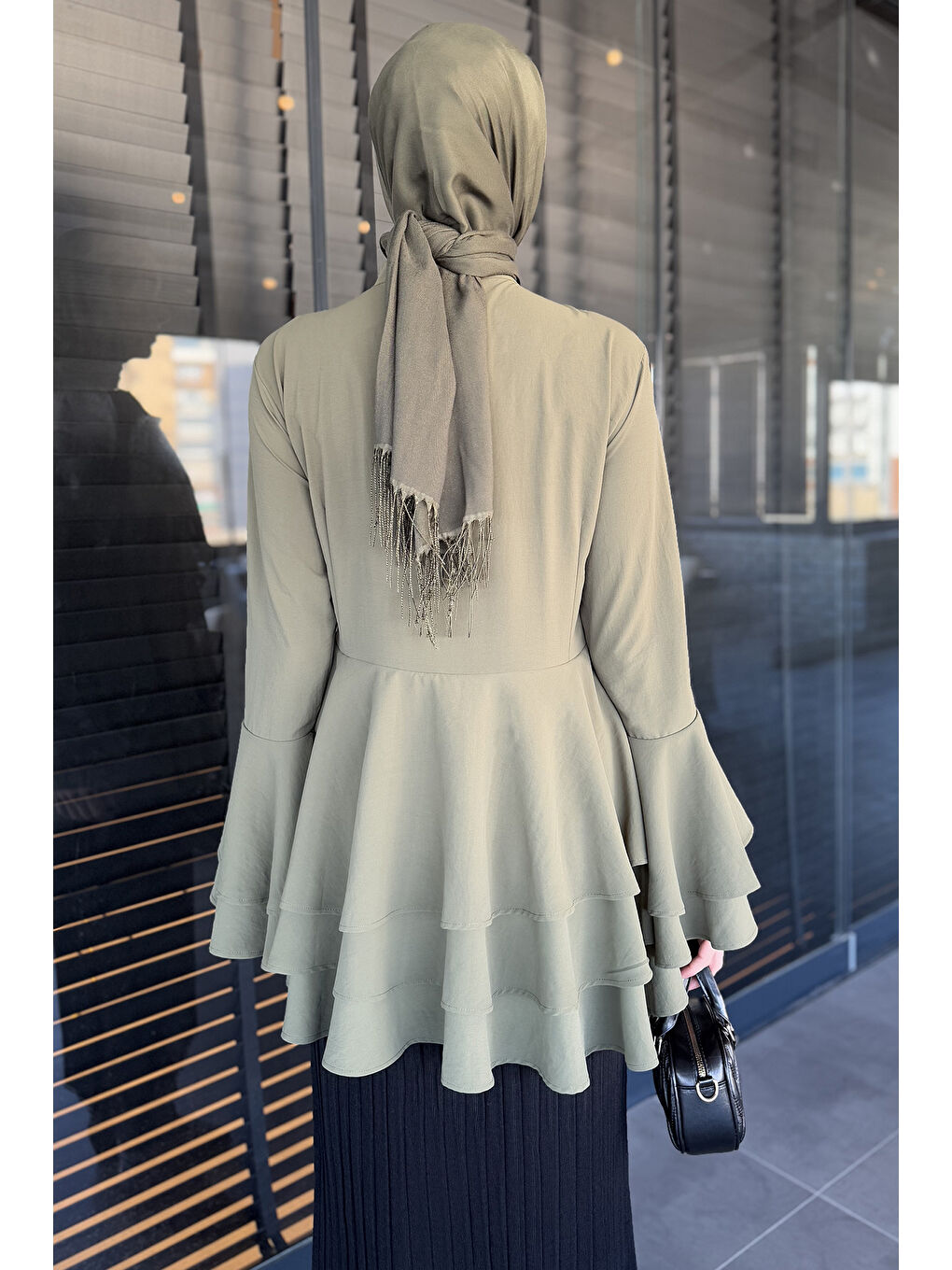 Bej Tesettür Piliseli Şifon Tunik-8