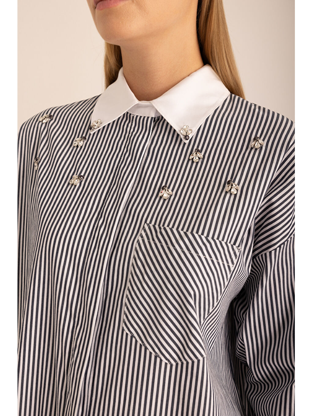 Lacivert Çizgili Pamuk Taş İşlemeli Gömlek-2