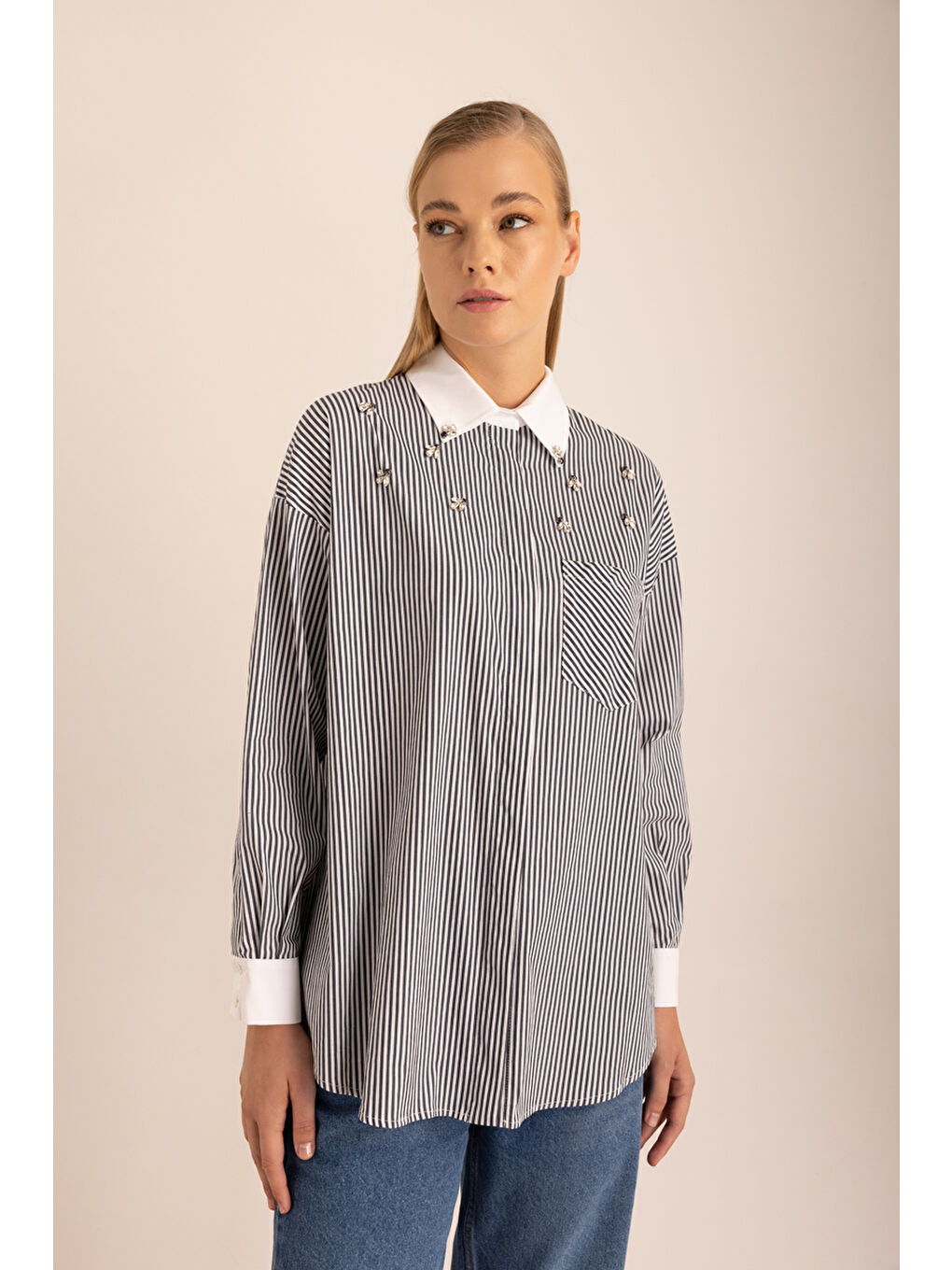 Lacivert Çizgili Pamuk Taş İşlemeli Gömlek-3