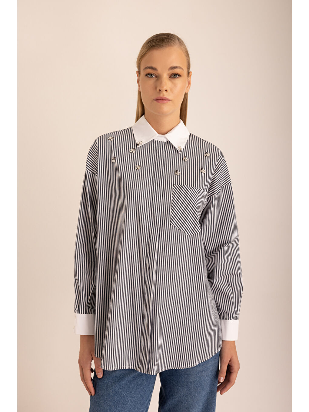 Lacivert Çizgili Pamuk Taş İşlemeli Gömlek-4