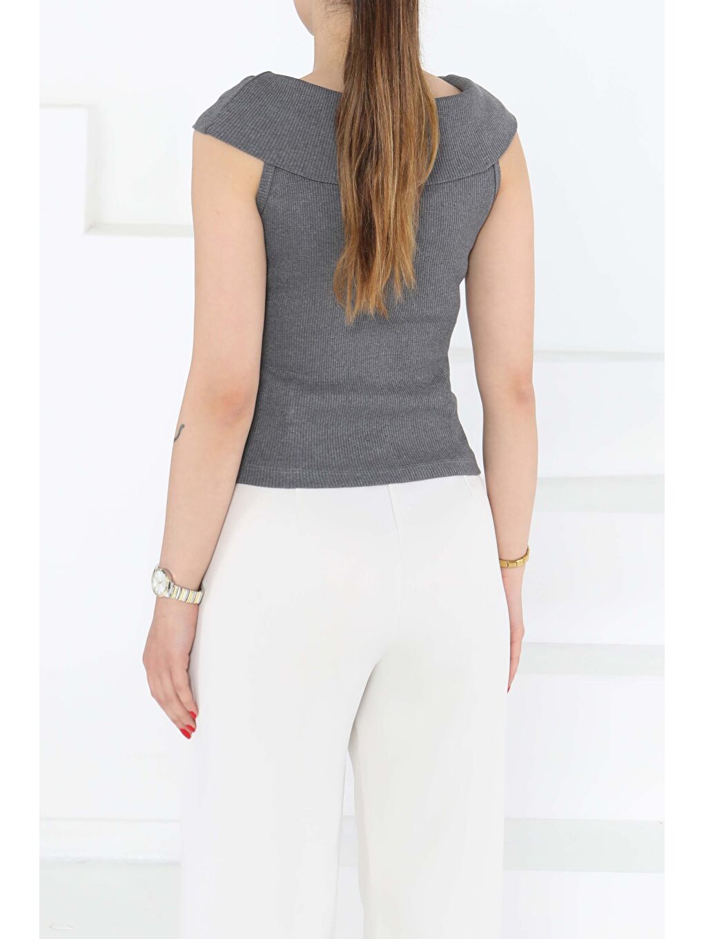 Gri Madonna Yaka Bady Füme - 27138-5