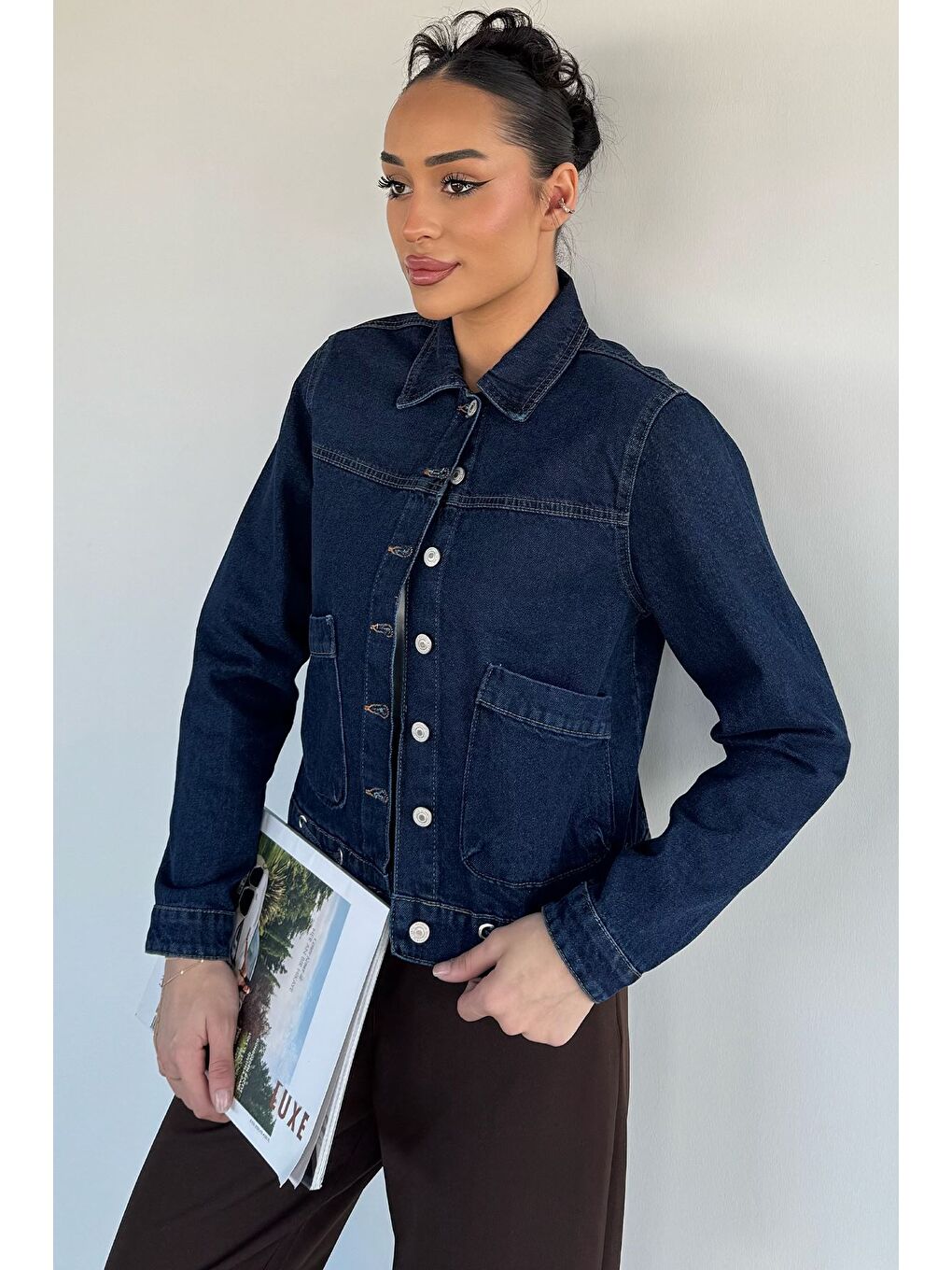 Lacivert Kadın Çift Cepli Ön Düğmeli Kuşgözü Detaylı Jean Jean Ceket-1