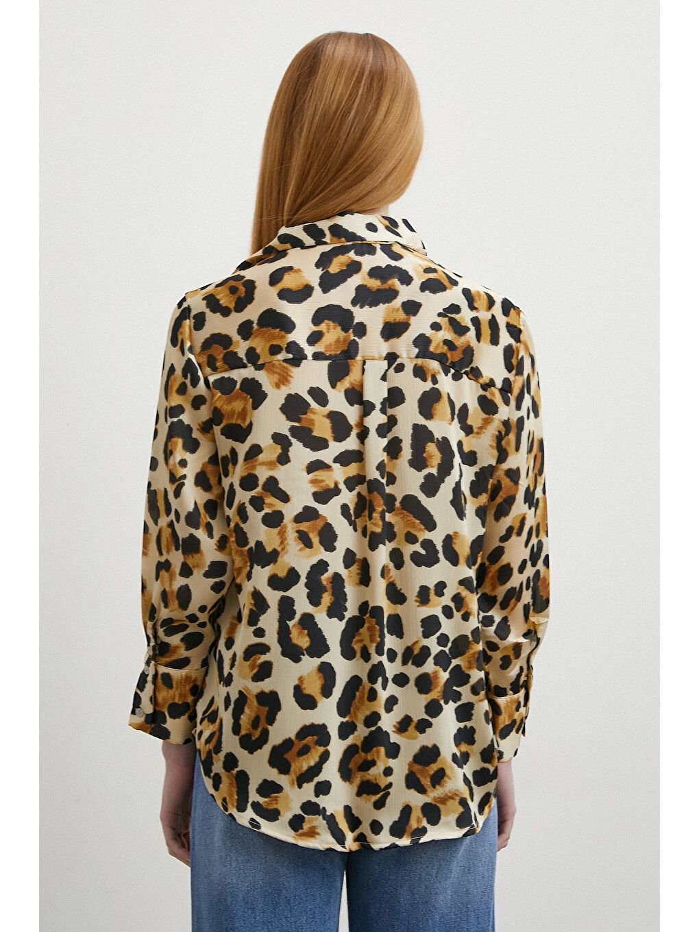 Leopar Desenli V Yaka Gömlek Bej-3