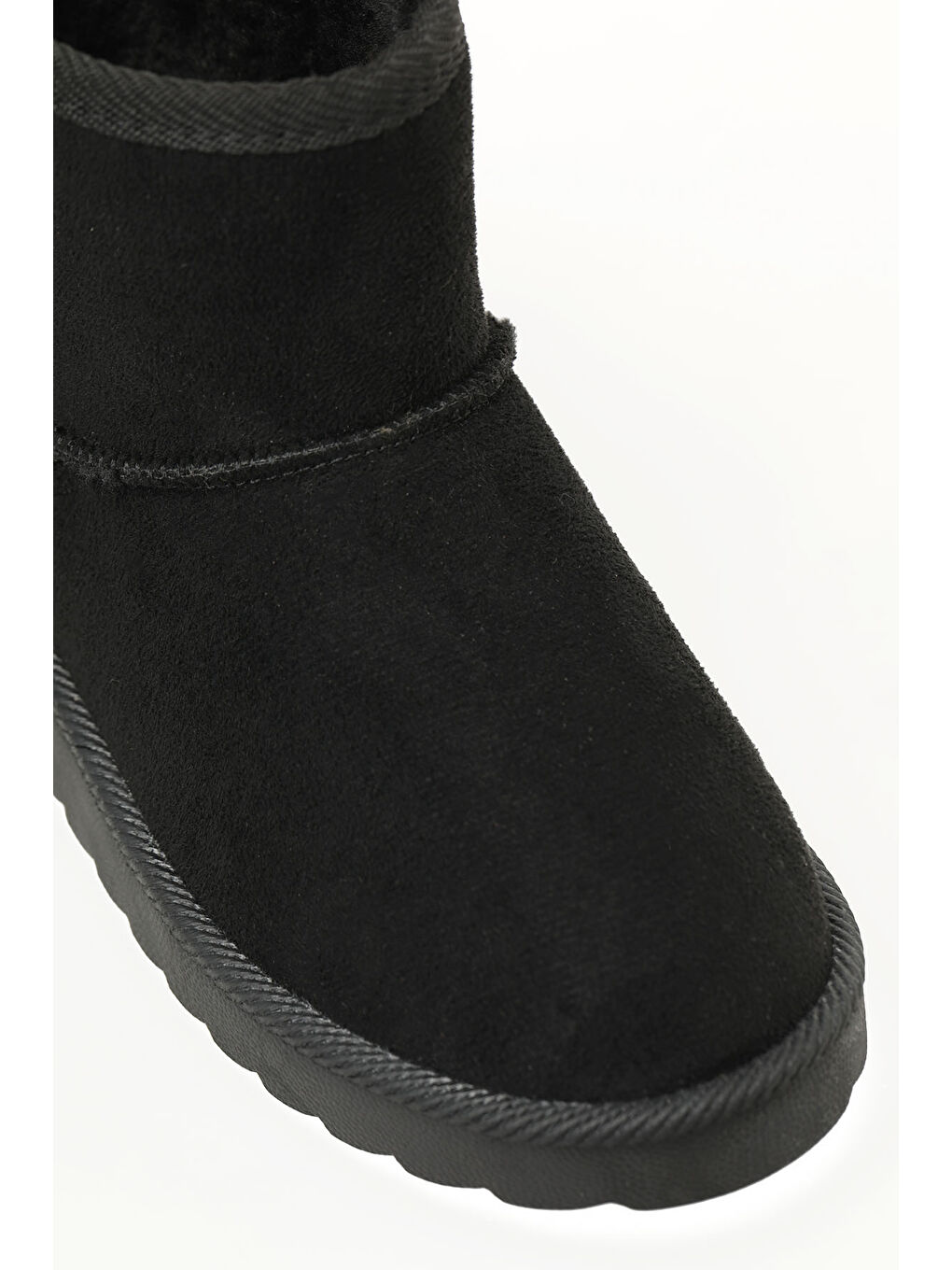 LUCUM.F5PR Siyah Kız Çocuk Bot-6