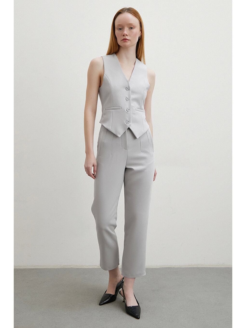 Önü Pensli Skinny Kumaş Pantolon Gri-2