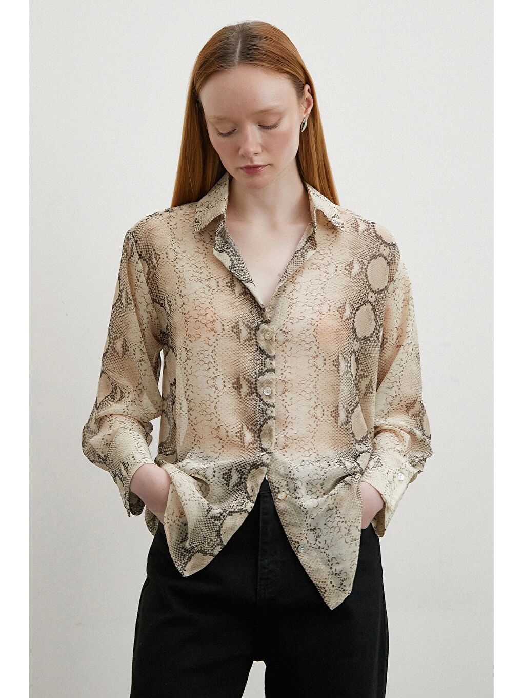 Yılan Derisi Desenli Tül Gömlek Bej-3