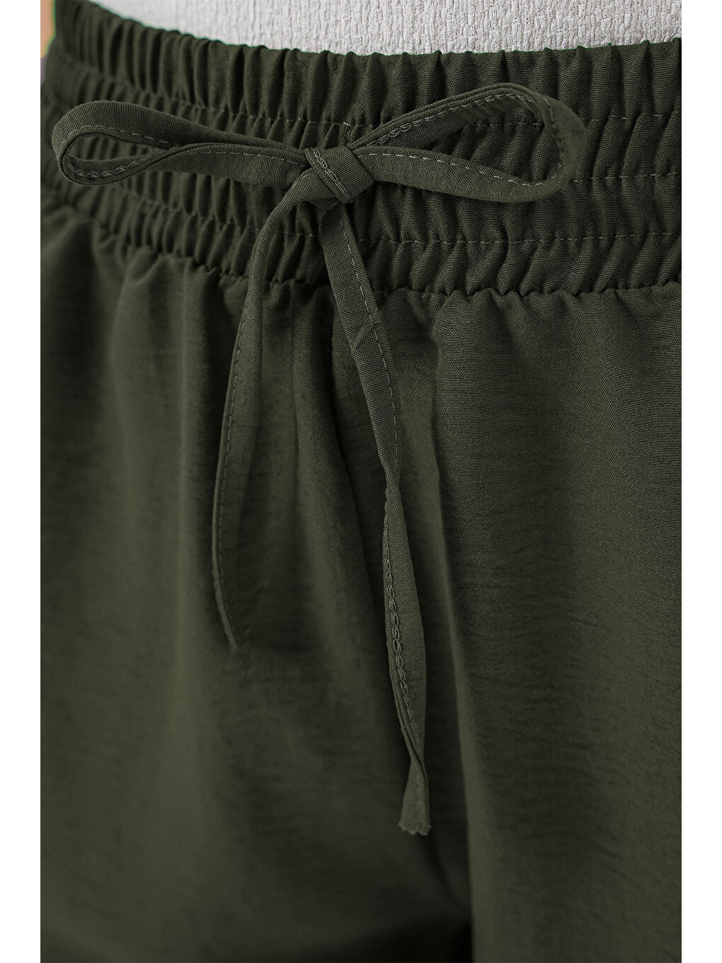 Kadın Rahat Kalıp Şort 5327 - Haki-1