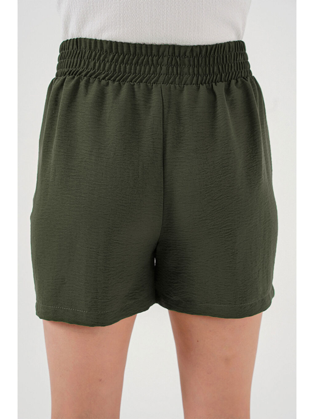 Kadın Rahat Kalıp Şort 5327 - Haki-2