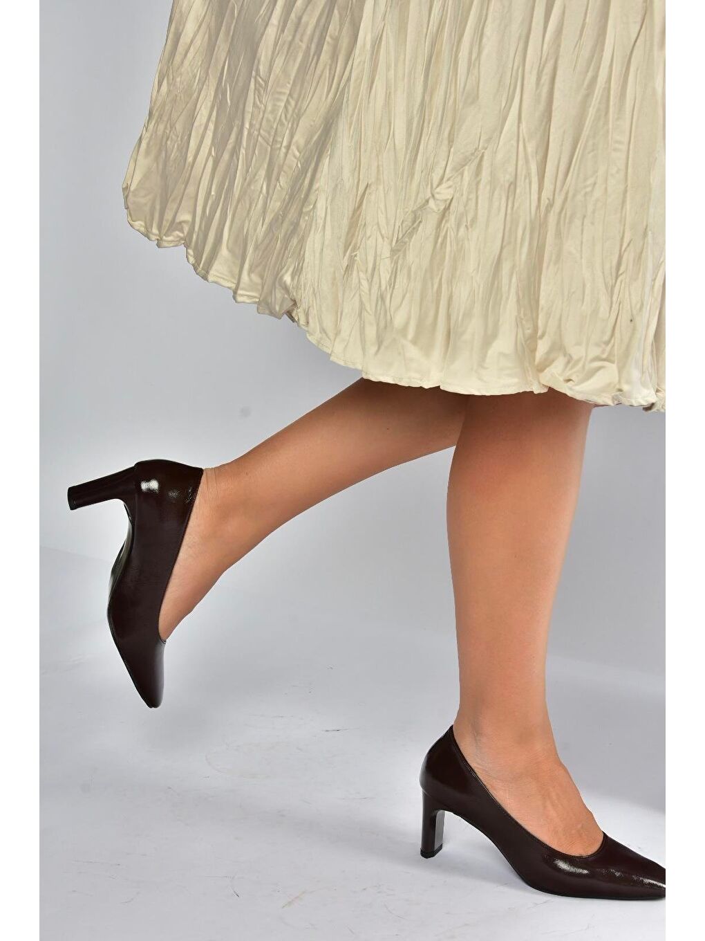 Kahverengi Kadın Topuklu Ayakkabı V820522760-1