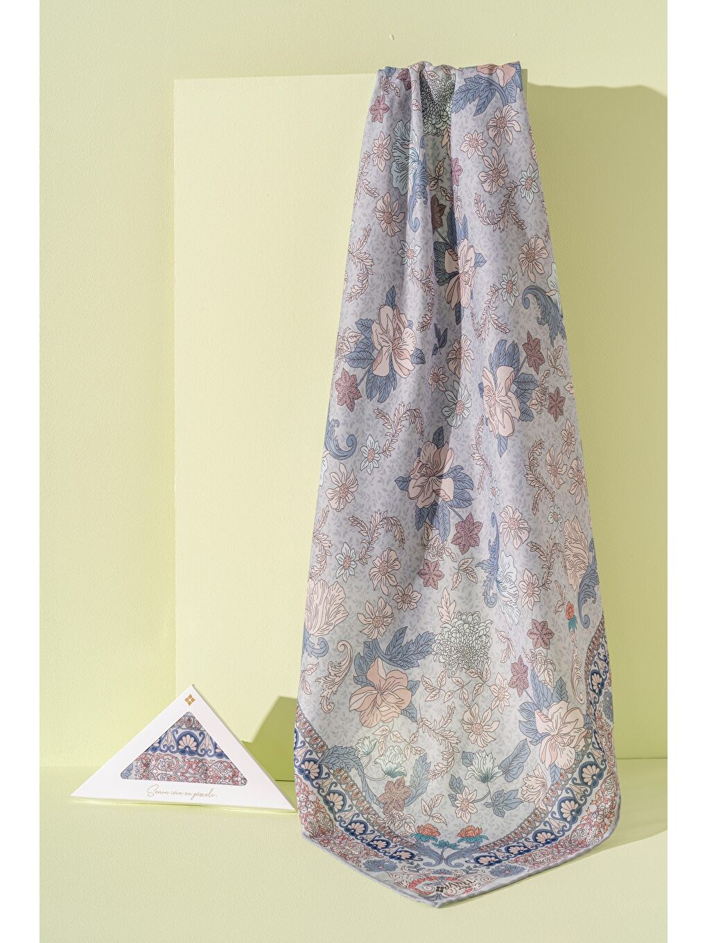 Gri Kadın Spring Soft Misya Eşarp