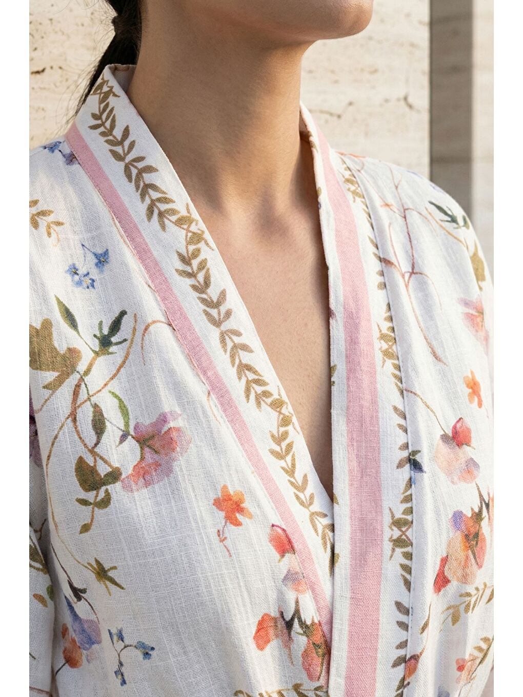 Ekru Kadın Çiçek Desenli Bel Kuşaklı Hırka-2