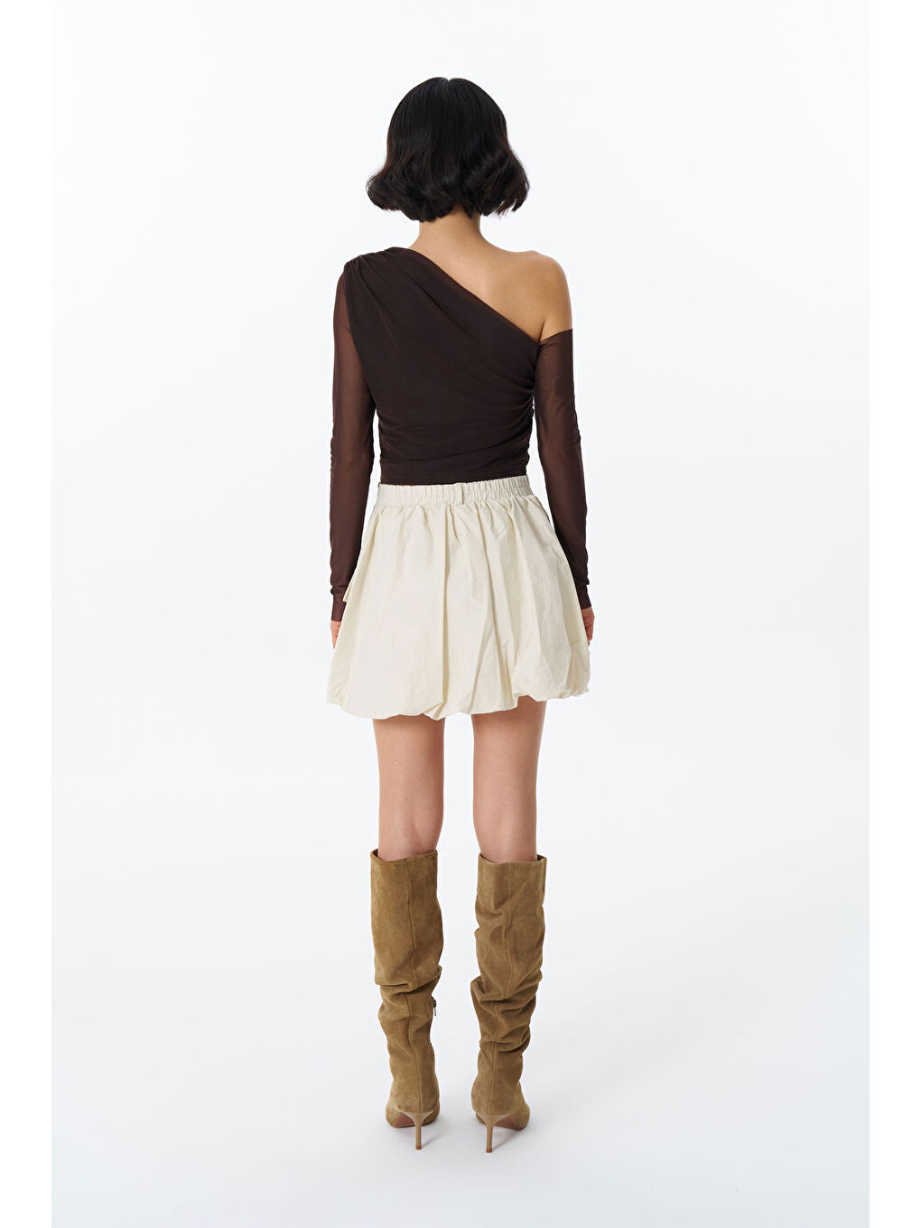 Düşük Omuz Detaylı Tül Bluz Kahverengi-4