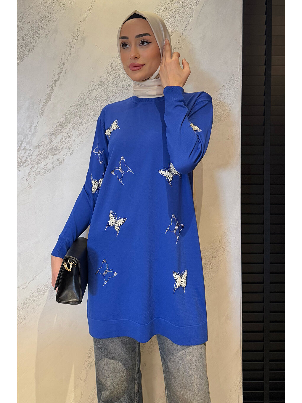 Mavi Kelebek Taşlı Bisiklet Yaka Tesettür Tunik-1