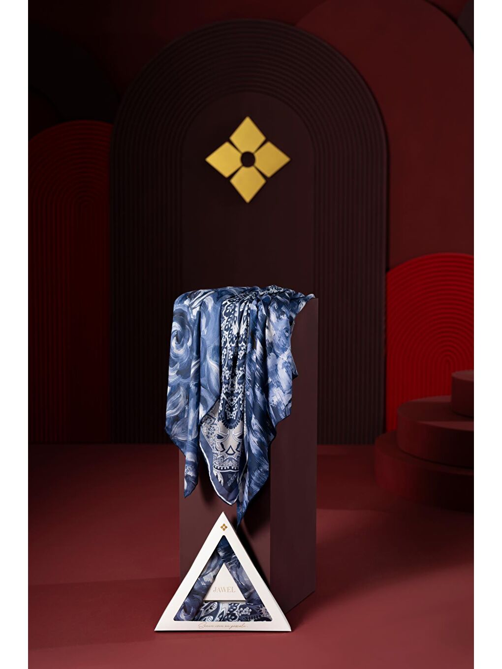 Karışık Kadın Soft Eşarp Paketi Lacivert( Mirla-Millas-Capua)