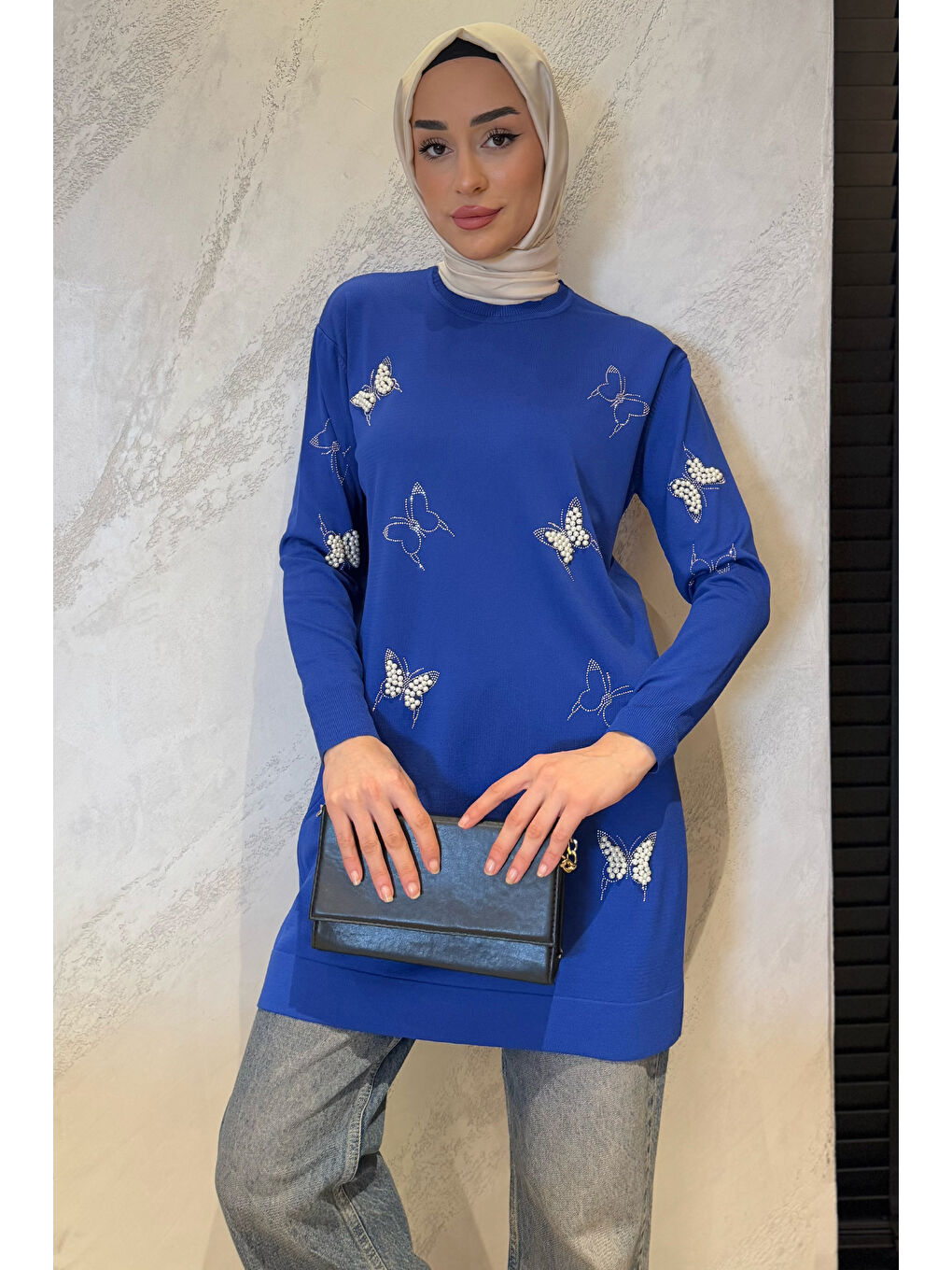 Mavi Kelebek Taşlı Bisiklet Yaka Tesettür Tunik-2
