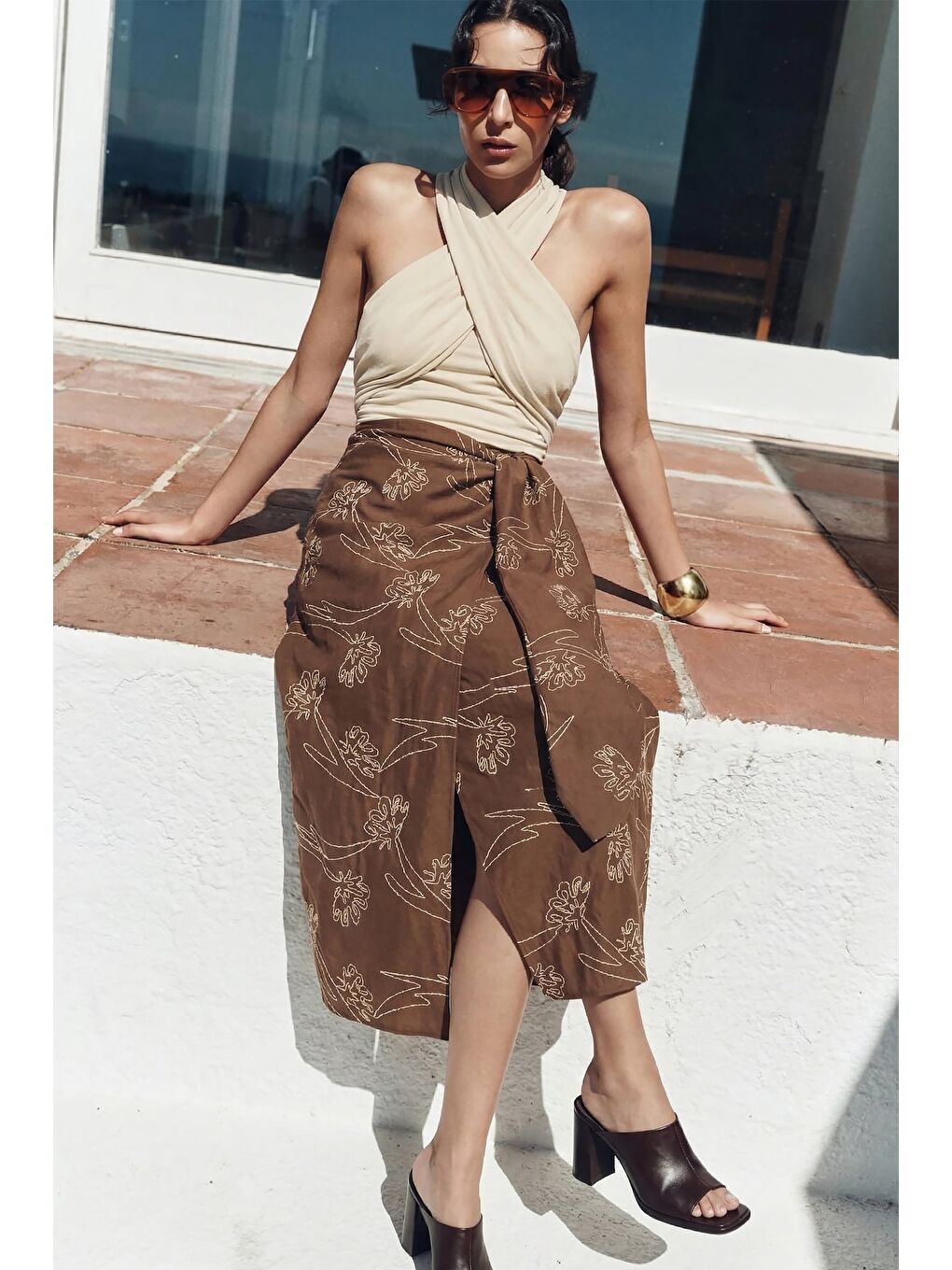 Kahverengi Nakış Detaylı Uzun Etek - Kahve