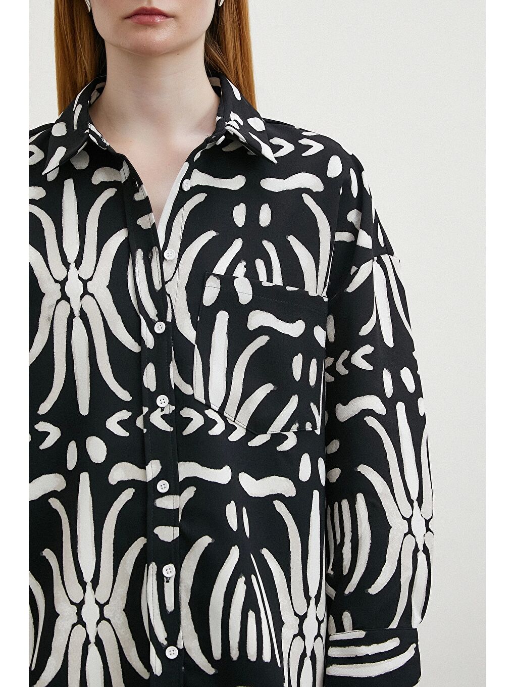 Kontrast Etnik Desen Krep Gömlek Siyah-2