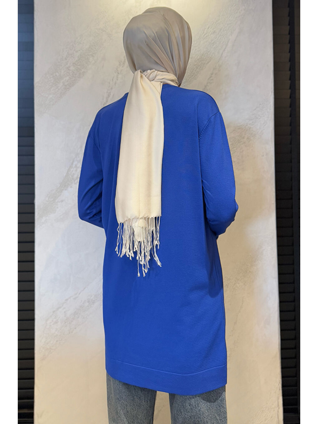 Mavi Kelebek Taşlı Bisiklet Yaka Tesettür Tunik-7