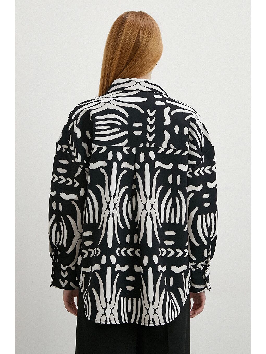 Kontrast Etnik Desen Krep Gömlek Siyah-3