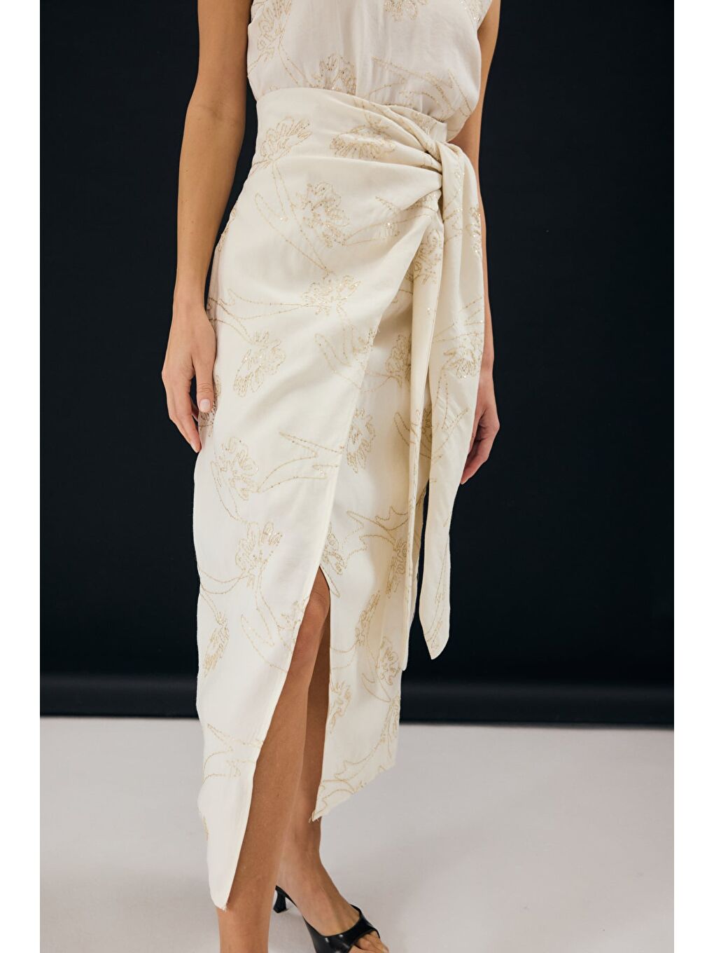 Bej Nakış Detaylı Uzun Etek - Taş-5