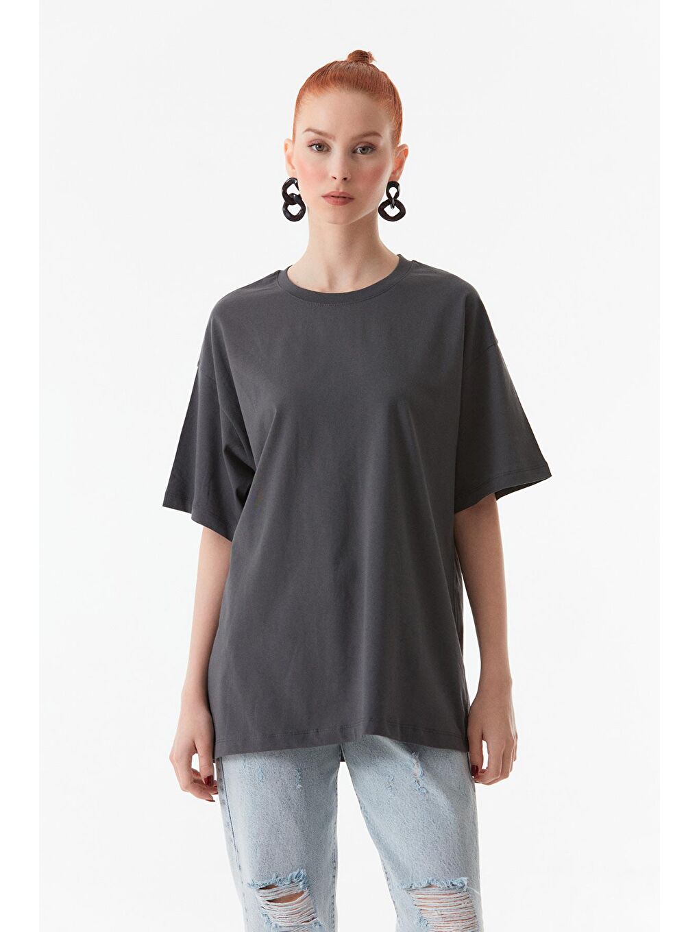 Antrasit Basic Bisiklet Yaka Oversize Tişört-3