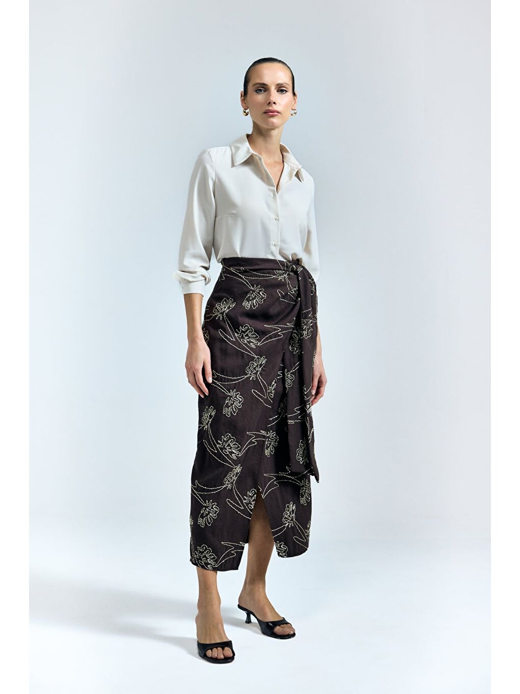 Kahverengi Nakış Detaylı Uzun Etek - Koyu Kahve-3